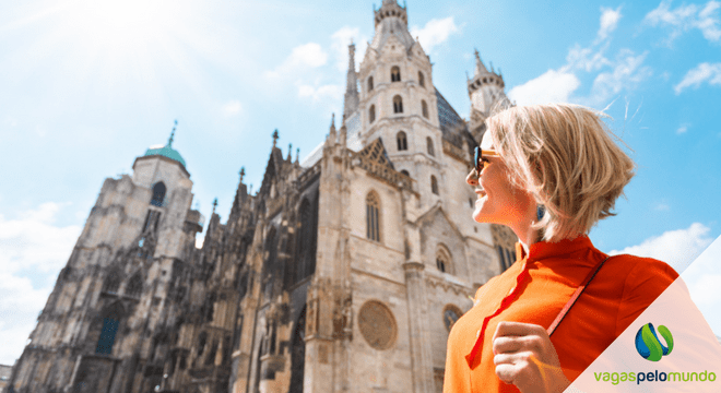 Catedral de Santo Estêvão na Stefansplatz em Viena