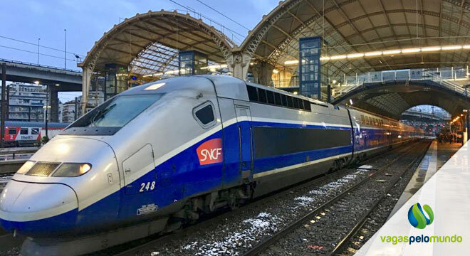 Trem noturno de Paris para Nice